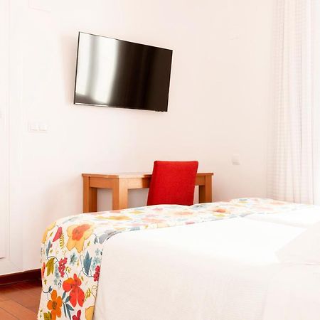 Apartamentos Sabinas El Pilar Zaragoza Kültér fotó