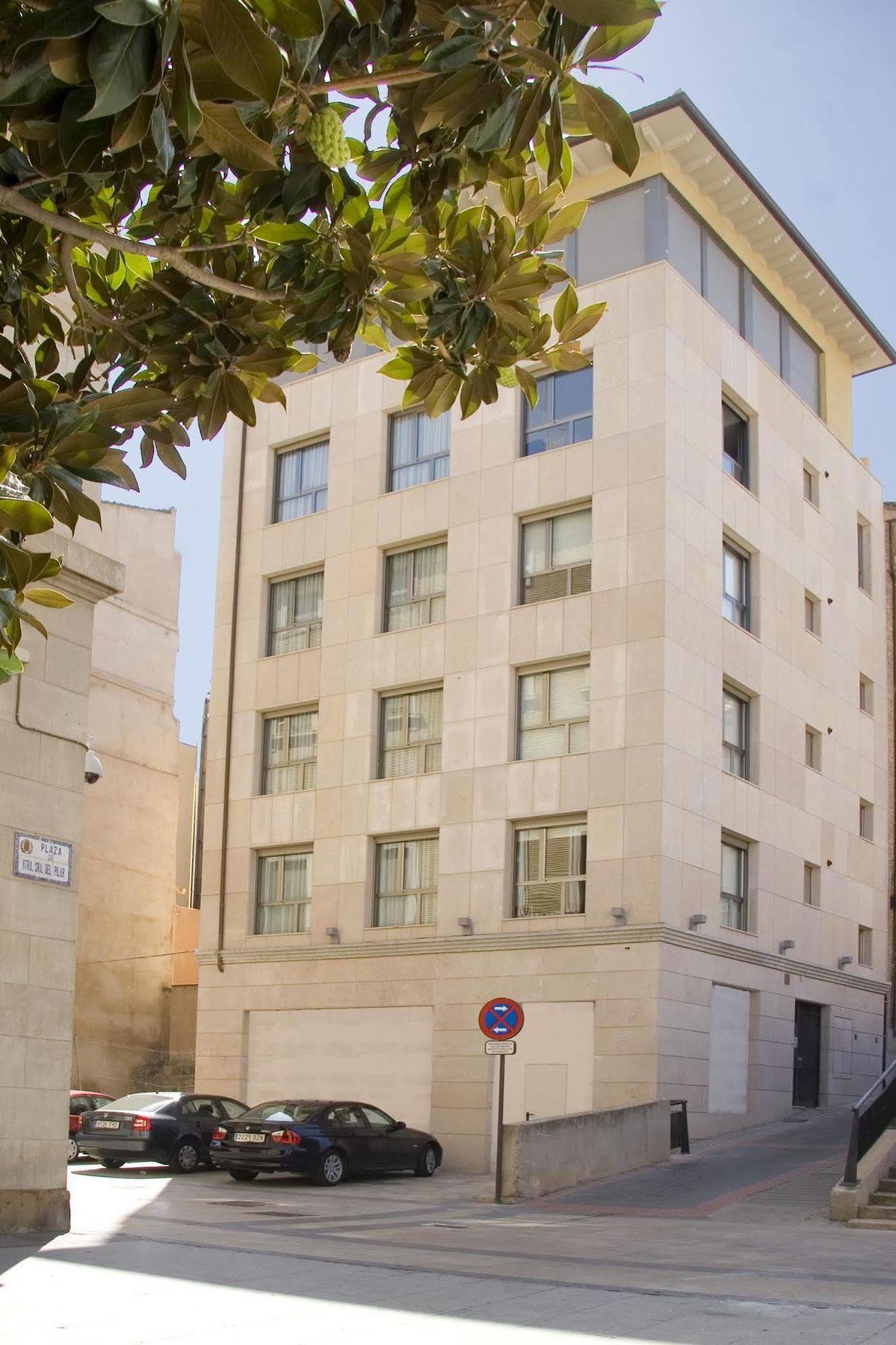 Apartamentos Sabinas El Pilar Zaragoza Kültér fotó