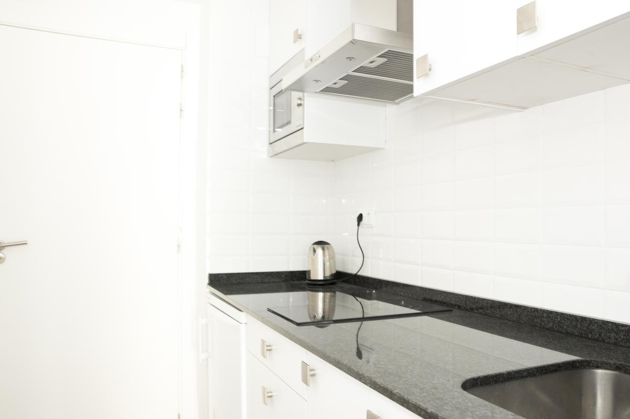 Apartamentos Sabinas El Pilar Zaragoza Kültér fotó