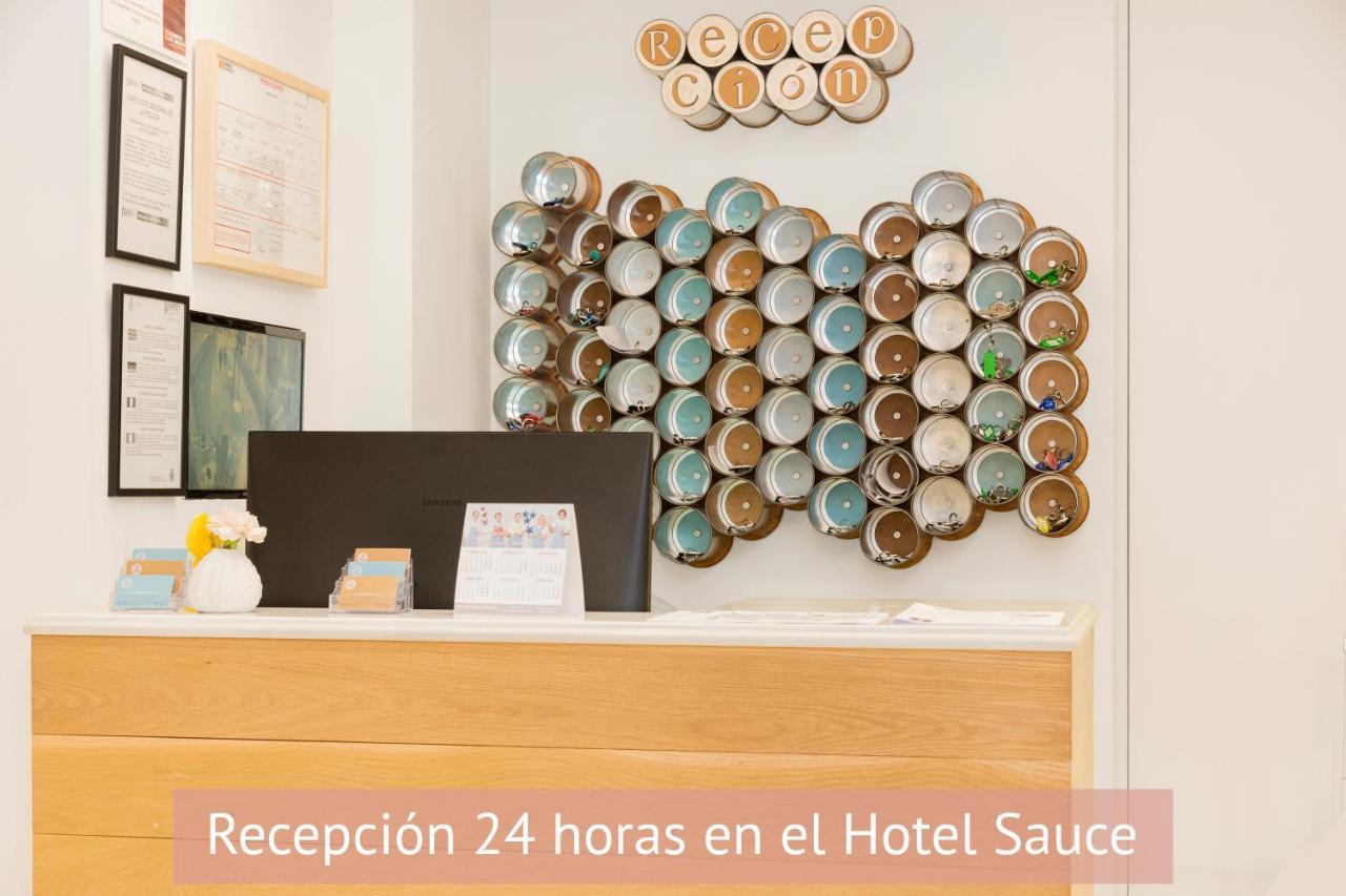 Apartamentos Sabinas El Pilar Zaragoza Kültér fotó